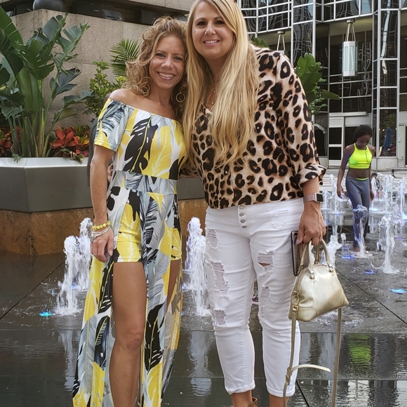 Meet your Posher, Christina - Picture 3 of 8